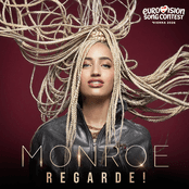 REGARDE !